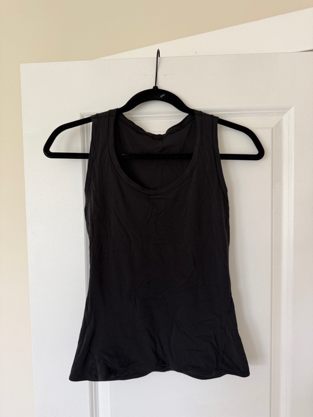 Lululemon Wundermost Ultra-Soft Nulu Scoop-Neck Tank Top black size small